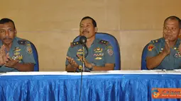 Citizen6, Surabaya: Jam Komandan yang diikuti 1.200 prajurit dan PNS Kobangdikal diisi dengan Pisah kenal Wadan Kobangdikal, yang digelar di gedung Moeljadi dan RE. Martadinata, Bumimoro, Surabaya, Selasa (4/9). (Pengirim: Penkobangdikal).