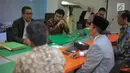 Ketua Pansus Hak Angket KPK, Agun Gunanjar didampingi beberapa anggota saat melakukan pertemuan di Gedung ICMI, Jakarta, Kamis (7/9). (Liputan6.com/Faizal Fanani)