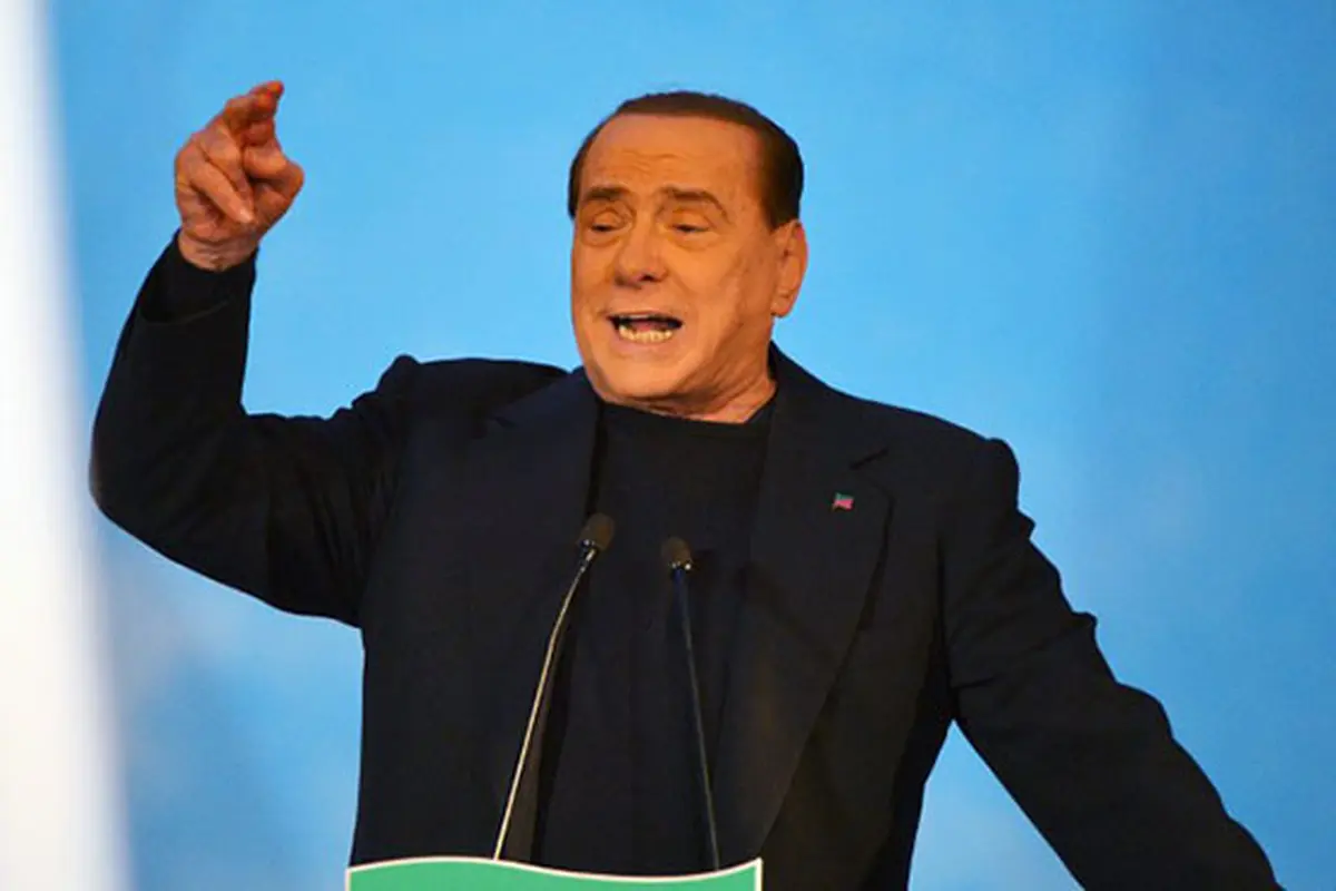 silvio-berlusconi-131209a.jpg