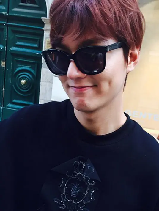 Ketampanan dan kepiawaiannya dalam berakting nampaknya yang menyebabkan Lee Min Ho berhasil mendapatkan bayaran yang tinggi. Setiap penampilannya, Lee Min Ho mendapat bayaran US$ 58.700 atau Rp 794 juta. (Instagram/actorleeminho)