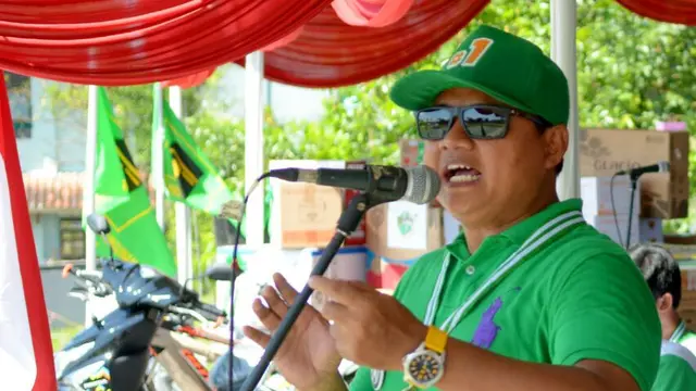 Calon Wakil Gubernur Jawa Barat Uu Ruhzanul Ulum