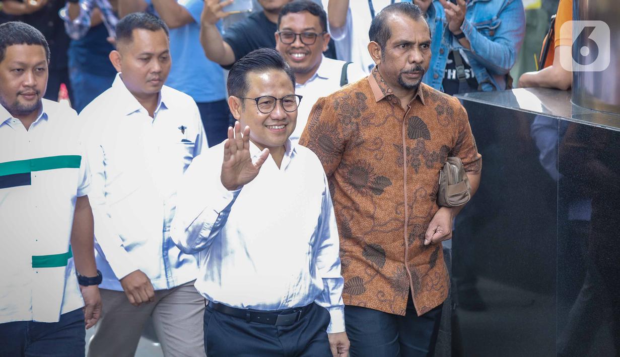 Ketua Umum Partai Kebangkitan Bangsa (PKB) Muhaimin Iskandar alias Cak Imin memenuhi panggilan penyidik Komisi Pemberantasan Korupsi (KPK) di Jakarta, Kamis (7/9/2023). (Liputan6.com/Faizal Fanani)