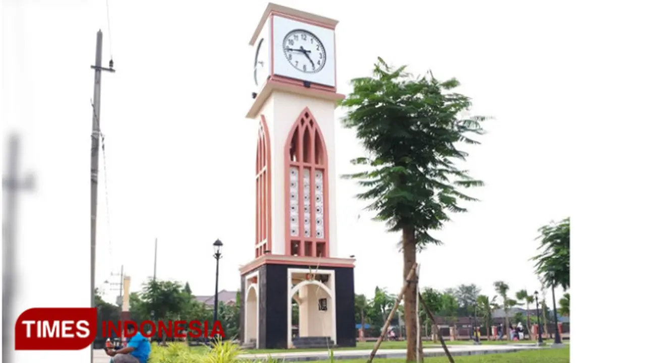 Menara Jam Kota Pasuruan.