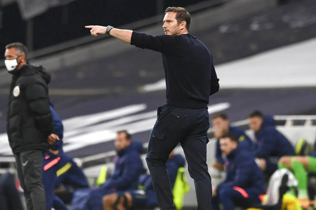 Melihat Keributan Antara Guru dan Murid pada Duel Tottenham Hotspur Vs Chelsea di Piala Liga Inggris