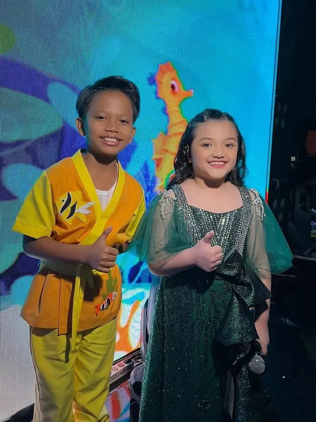 Potret Farel Prayoga bareng sederet artis terkenal (Foto: Instagram  farelprayogaanekasafari)