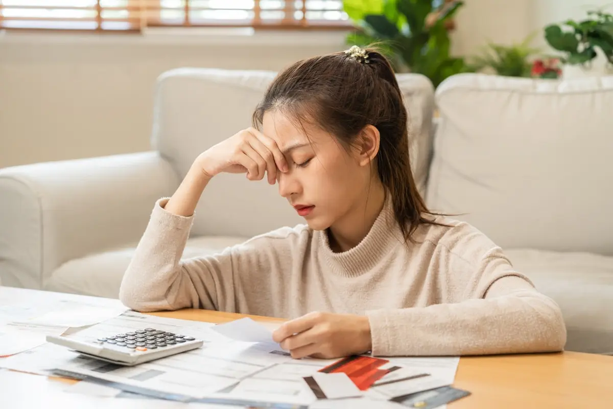 Ilustrasi stress, pusing, kerja