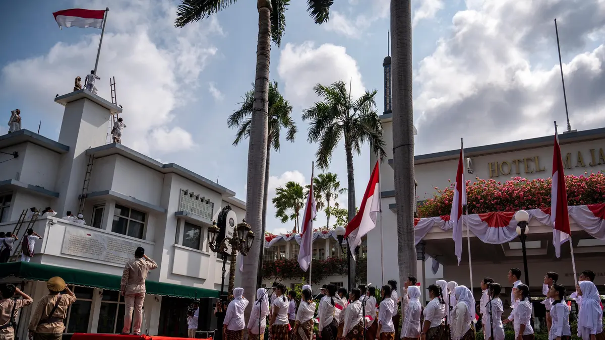  Gempuran Ekonomi Global: Tantangan Inflasi, Resesi, dan Strategi Adaptasi Indonesia