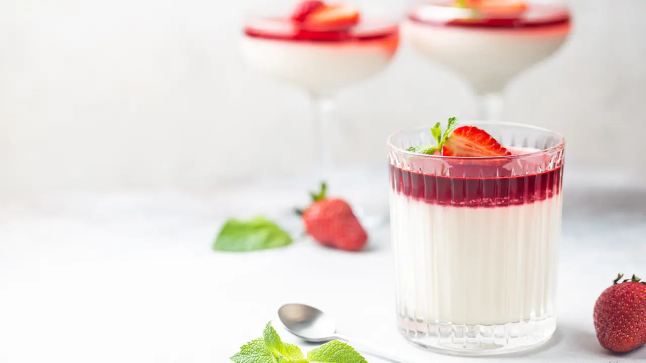 Strawberry Steamed Milk