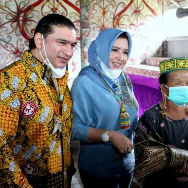 Ashraff dan Fadia Arafiq