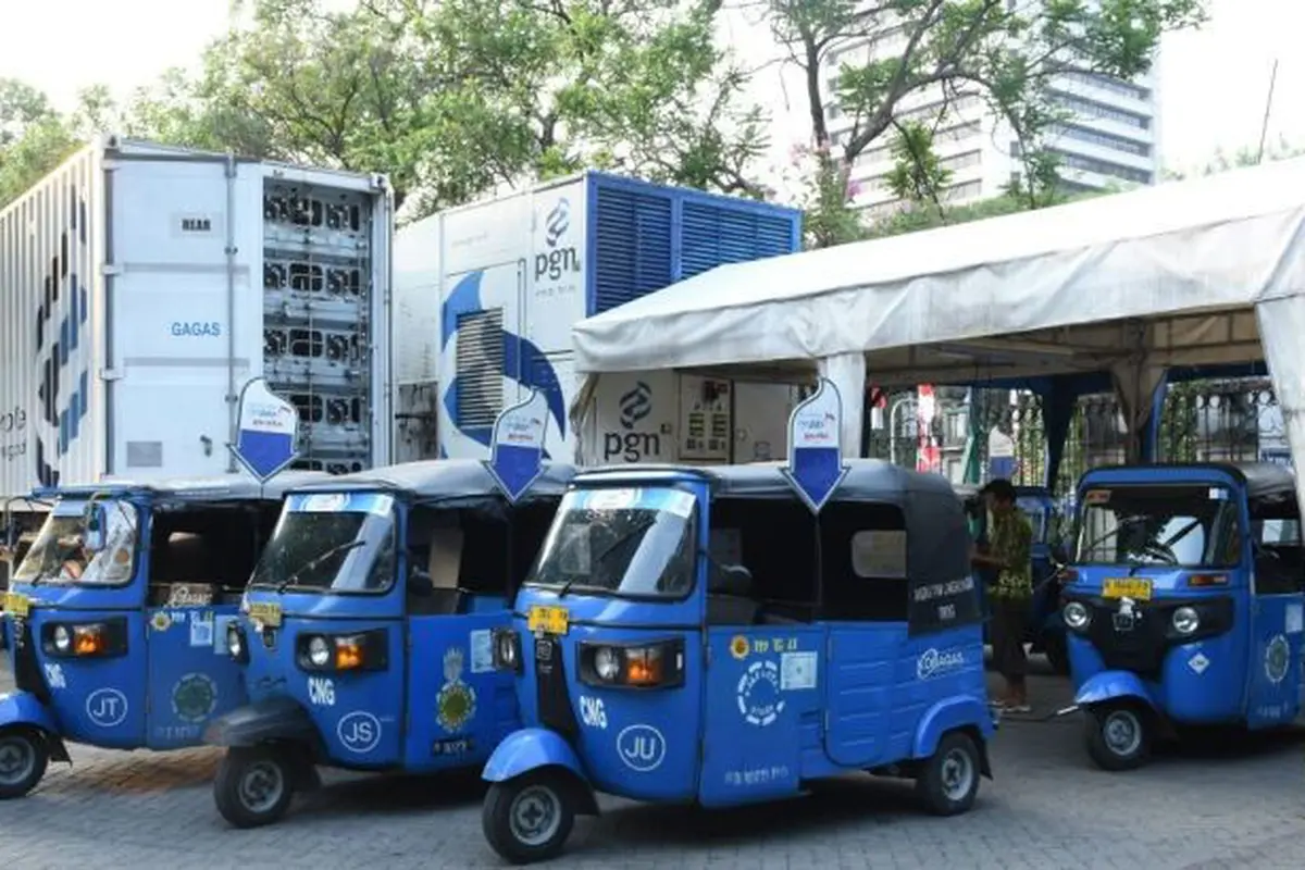 Bajaj Gas.