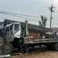 Kecelakaan beruntun terjadi di Pasuruan, Jawa Timur. (Foto: Liputan6.com/Dian Kurniawan)
