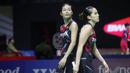 <p>Reaksi kecewa ganda putri Thailand, Jongkolphan Kititharakul/Rawinda Prajongjai saat menghadapi pasangan Indonesia, Apriyani Rahayu/Siti Fadia Silva Ramadhanti pada laga babak 32 besar Indonesia Open 2024 di Istora Senayan, Jakarta, Selasa (4/6/2024). Jongkolphan Kititharakul/Rawinda Prajongjai kalah rubber game 17-21, 21-16 dan 14-21. (Bola.com/M Iqbal Ichsan)</p>