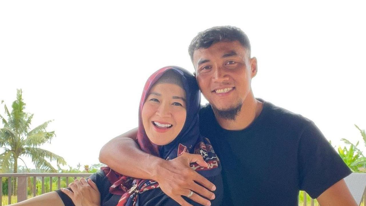 Okie Agustina dan Gunawan Dwi Cahyo