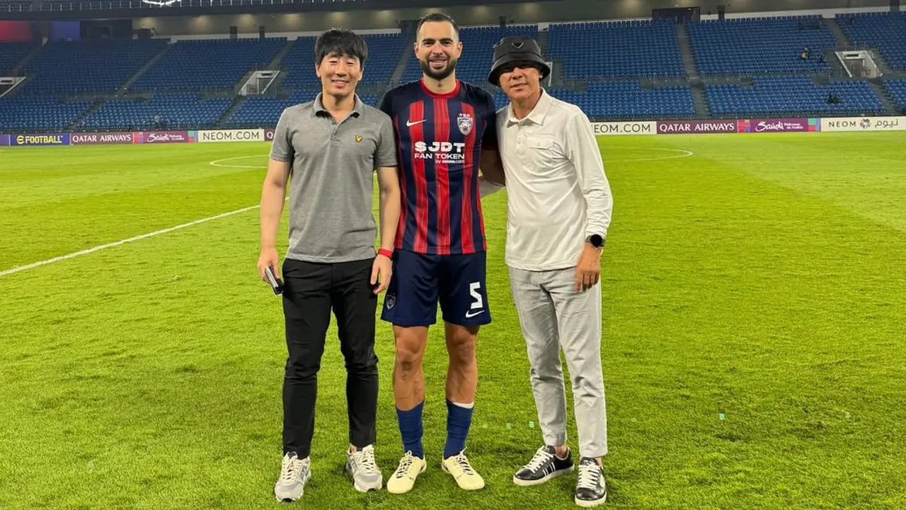 Ditemani analis Timnas Indonesia, Kim Jong-jin, Shin Tae-yong mengunggah berbagai momen bersama Jordi Amat.
