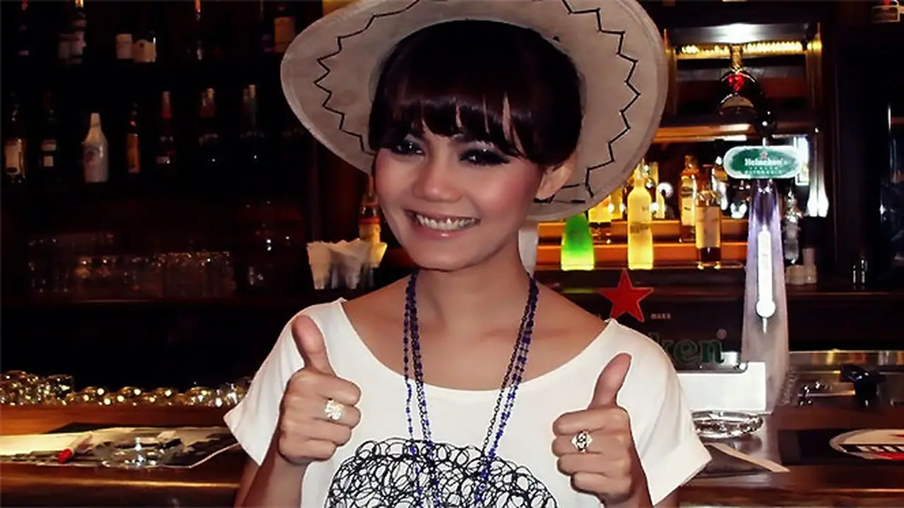rina-nose-131123a.jpg