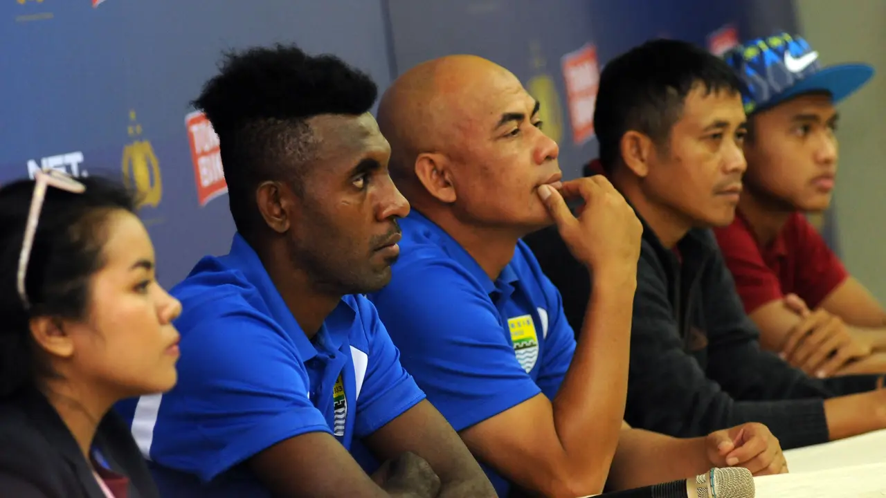 Jumpa pers jelang Persib Vs Arema