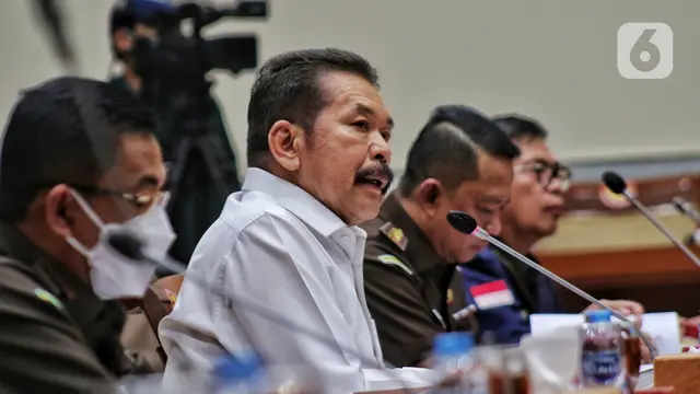 Jaksa Agung Bersama DPR Bahas Kasus Korupsi 78 T dan Korupsi Waskita Beton Precast