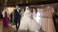 Gaun-gaun pernikahan tradisional dari berbagai negara ini menunjukkan kekhasan masing-masing negara