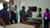 Wakil Ketua Badan Urusan Rumah Tangga (BURT) DPR RI Novita Wijayanti Rumah Sakit dan anggota BURT mengunjungi (RS) Grha Medika Lombok.