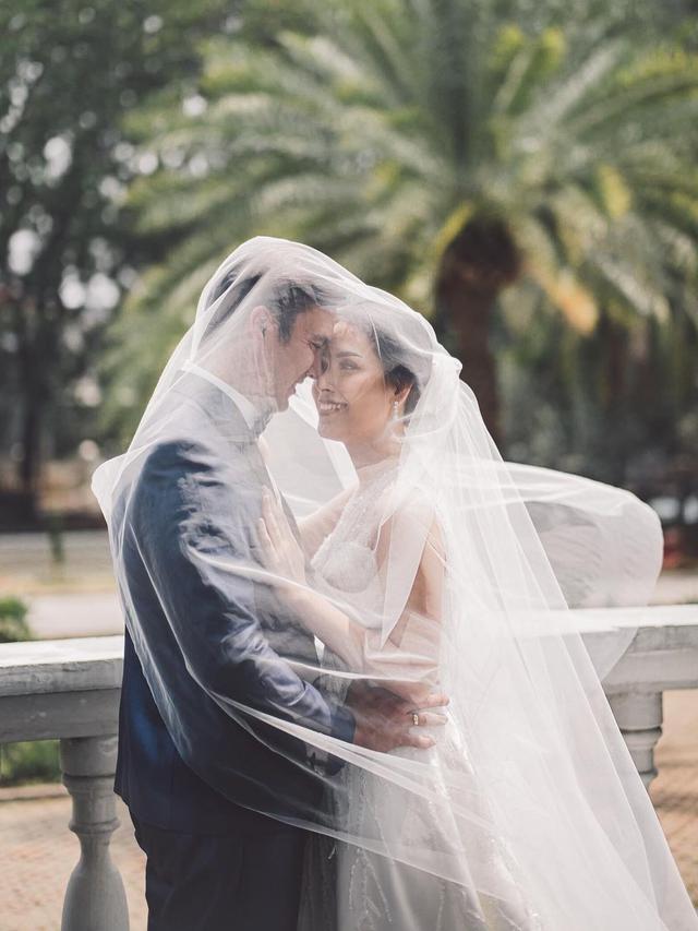 7 Potret Rendy Kjaernett dan Lady Nayoan Jalani Prewedding Impian, Curi Perhatian