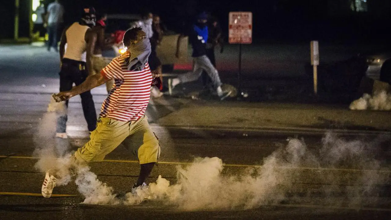 Rusuh di Missouri AS, Warga Kulit Hitam Ditembak Polisi 6 Kali