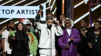 Drake dalam Billboard Music Awards 2017. (Forbes)