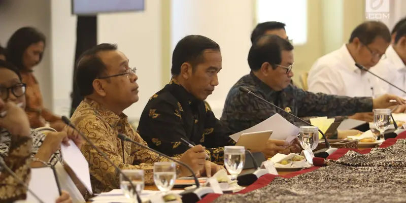 Jokowi Gelar Ratas Persiapan OOC 2018