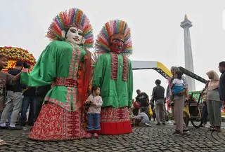 Lebaran Betawi 2025 mengusung tema Menyongsong Lima Abad dengan Semangat Mempererat Kearifan Lokal Masyarakat Betawi. (Liputan6.com/Angga Yuniar)