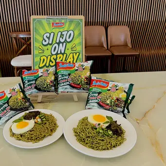Indomie Goreng Cabe Ijo juga tersedia dalam kemasan Jumbo (Sumber: Fimela)