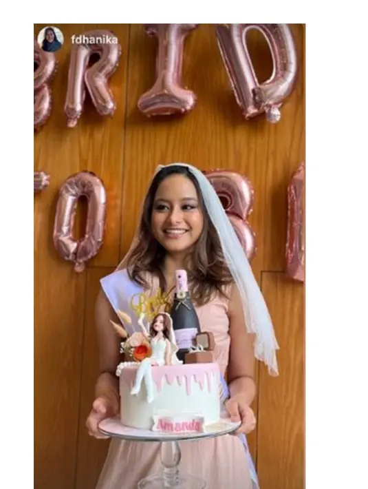 Amanda Khairunnisa (Sumber: Instagram/fdhanika)