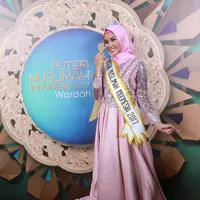 Saat mengikuti ajang kecantikan Puteri Muslimah ini Syifa memang tak menargetkan untuk menjadi pemenang. Ia pun terkejut ketika namanya diumumkan sebagai pemenang, pasalnya ia juga mengagumi peserta lainnya. (Adrian Putra/Bintang.com)