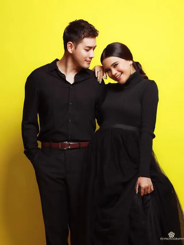 Bertema Couple In Black, Ini 7 Pemotretan Audi Marissa dan Anthony Xie