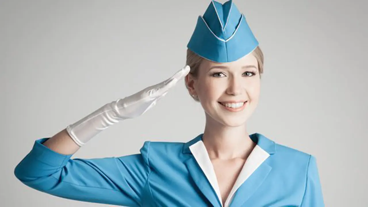 Hal yang diperhatikan pramugari/copyright Shutterstock.com