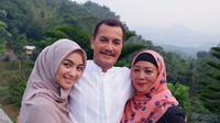 Citra Kirana dan Mendiang Sang Ayah (Sumber: Instagram/yanny_christiany)