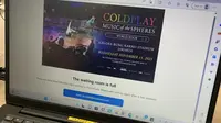 Loket.com Sebut Ada 1,5 Juta Orang Ikutan War Tiket Konser Coldplay dalam Sehari. (Liputan6.com/ Yuslianson)