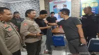 Seorang pria bernama Haerul (30) mengaku polisi gadungan di Makassar dan kelabui sang istri selama lima tahun (Foto: Istimewa)