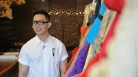 Fesyen di Tangan Hian Tjen, Dagang dan Kreasi Seimbang