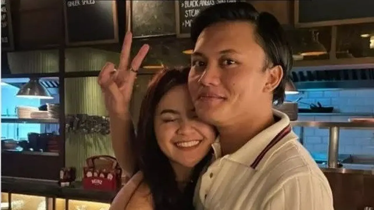 Ulang Tahun Mahalini Bareng Rizky Febian