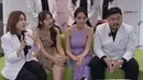 Sementara itu, Amanda Manopo memilih mengenakan long dress sleeveless warna ungu. Membuat tampilannya tampak simple. [@klinikdermaprojakarta]