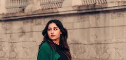 Konsep basic chic mengutamakan kualitas, kesederhanaan, dan kemampuan memadupadankan pakaian secara cermat. (Foto/dok: Pexels/Gökhan Yetimova)