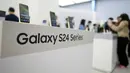 Susunan Samsung Galaxy S24 Series tidak berubah dari generasi sebelumnya, yakni beranggotakan Galaxy S24 (6,2 inci), S24 Plus (6,7 inci), dan S24 Ultra (6,8 inci). (AP Photo/Lee Jin-man)