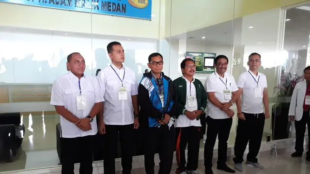 Tiga paslon Pilkada Sumut ramai-ramai tes psikologi di satu kelas.