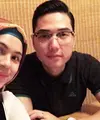 Berkah Ramadan tahun ini dirasakan oleh Nycta Gina. Istri dari Rizky Kinos untuk menutup auratnya. Lewat foto yang diunggah pada 1 Juli silam. Dengan mengenakan Jilbab dan berharap istiqomah.  (Instagram/missnyctagina)