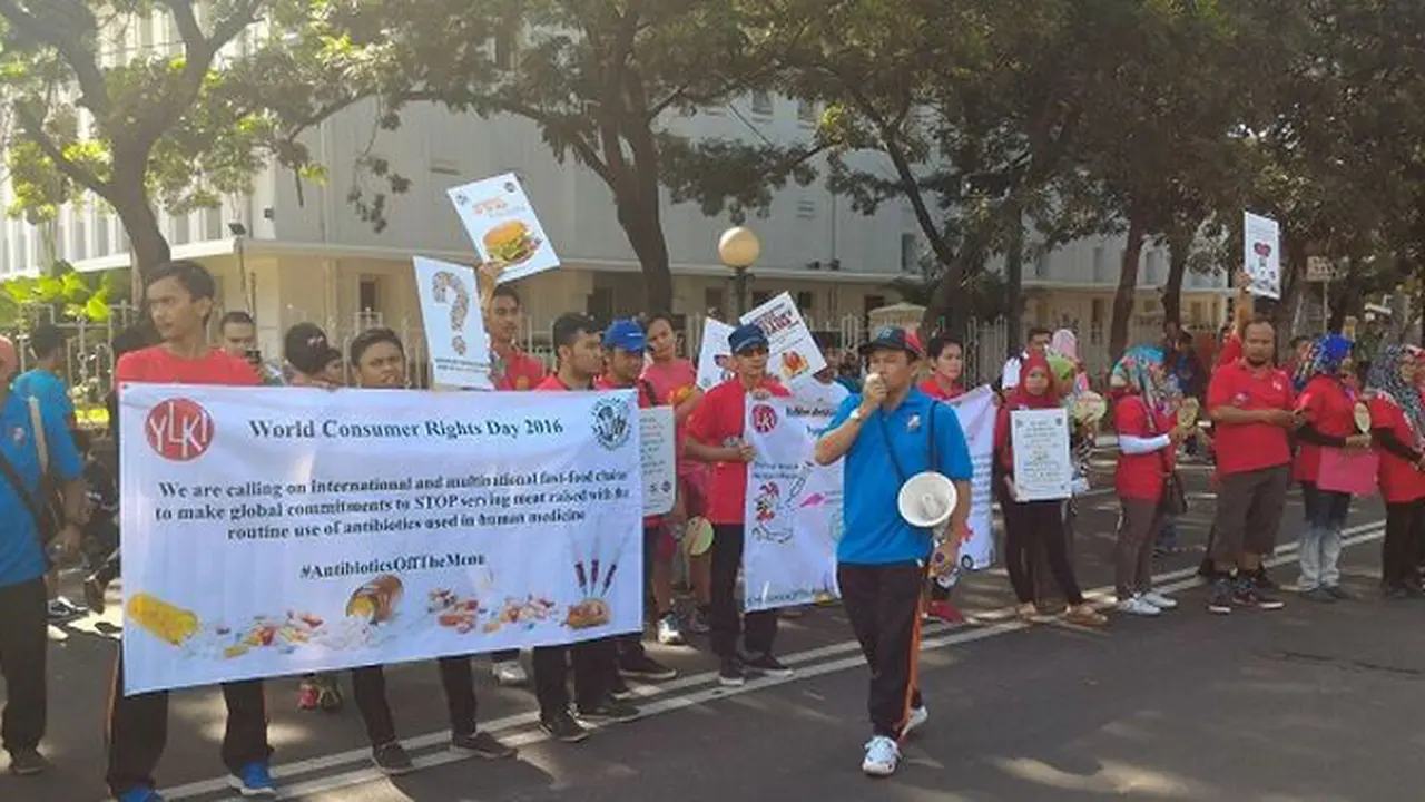 Hari Konsumen Nasional 2016.