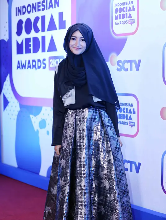 Kesibukannya dalam karier, membuat mahasiswi Universitas Islam Negeri Syarief Hidayatullah, Jakarta itu juga kesulitan dalam membagi waktu antara study dan kariernya. (Nurwahyunan/Bintang.com)