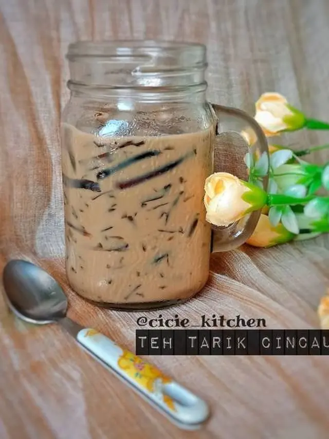 ilustrasi tips membuat teh tarik anti gagal yang bisa membantu menghidrasi tubuh/cookpad.com