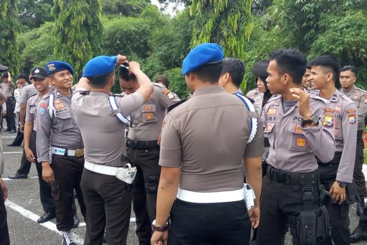 Razia Ketampanan, Propam Wajo Sasar Polisi Berambut Gondrong  