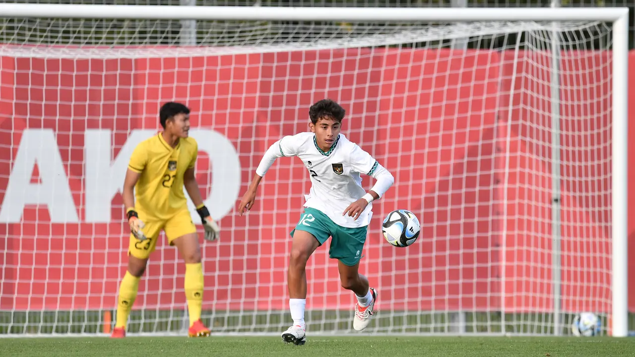 Foto: Melihat Persaingan 3 Pemain Diaspora saat Timnas Indonesia U-17 TC di Jerman