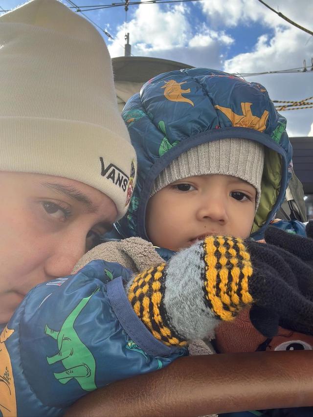 6 Momen Putri Anne Ajak Anak Liburan di Australia, Penampilannya Jadi Sorotan