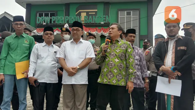 Ketua DPW PPP Banten, Subadri Ushuludin, Menerima Keluhan Ulama, Santri dan Kiai Banten. (Senin, 29/08/2022). (Yandhi Deslatama/Liputan6.com).